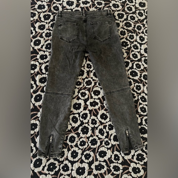 Zara - Slim Fit Skinny Mid Rise The Rider Jeans - Picture 5 of 6